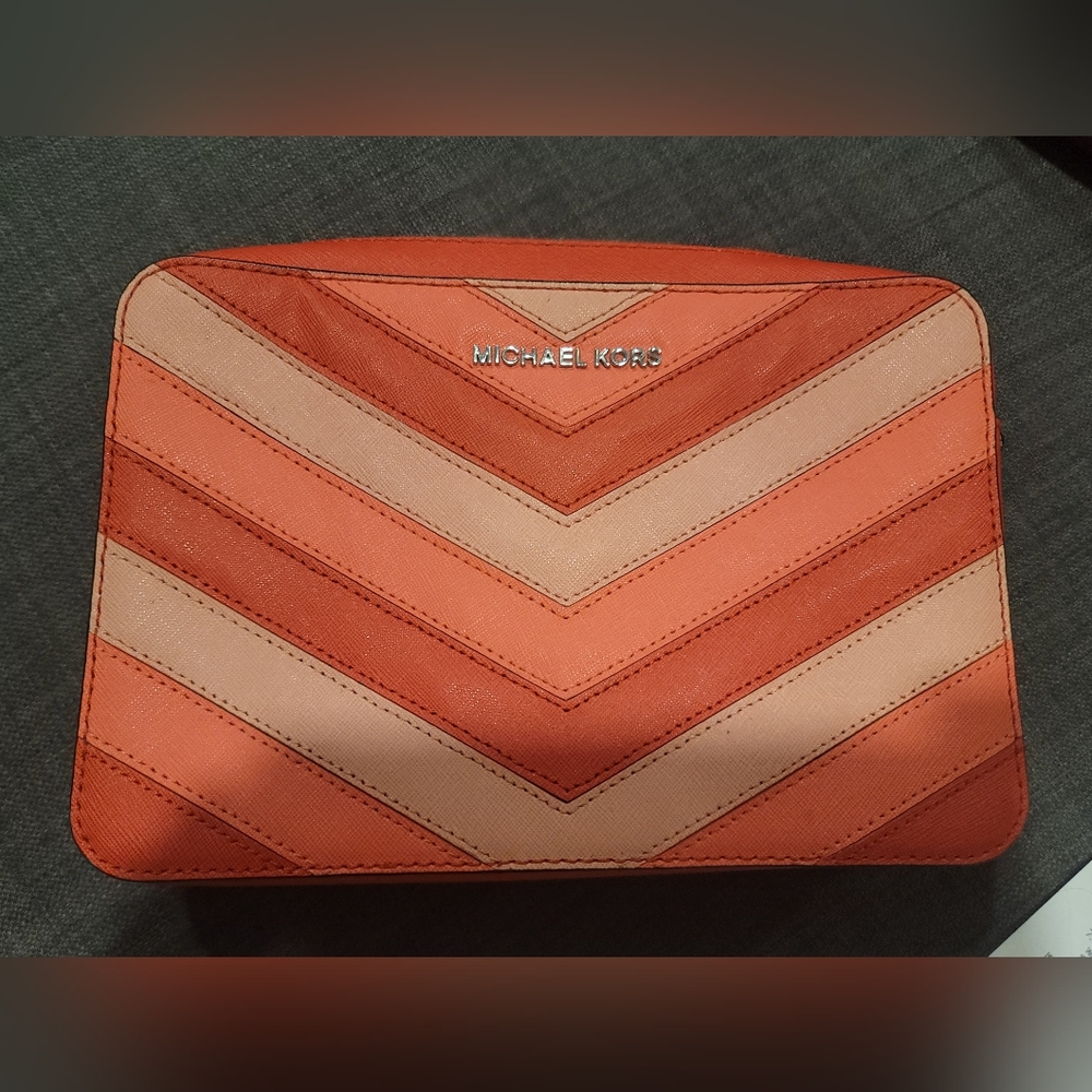 Micheal Kors Crossbody Bag
